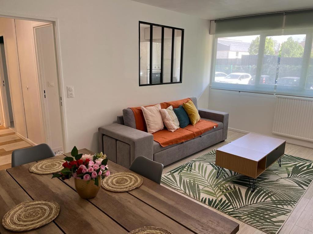 Appartement Le Rousseau Metz Avec Parking Gratuit 외부 사진