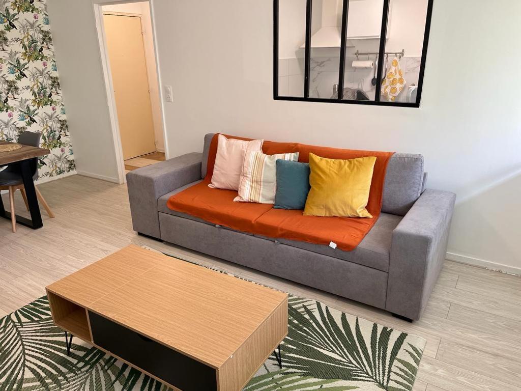 Appartement Le Rousseau Metz Avec Parking Gratuit 외부 사진
